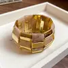 Pulseira Europeia e Americana Transfronteiriça de Pérolas com Contas Acrílicas, Pulseira de Estilo Étnico Retrô, Luxo Leve, Fashion, Joia de Mão Simples e Versátil