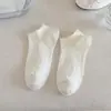 Calcetines Blancos para Mujer, Estilo Delgado de Verano, Calcetines de Algodón de Color Sólido, Transpirables de Malla, Estilo Coreano, Lazo, Sin Costuras, Calcetines Bajos Tipo Barco para Mujer