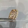 Anéis Empilháveis Pequenos Estilo Fragrante com Padrão Acolchoado, Luxo Acessível, Anéis de Tira Simples e Versáteis, Anéis de Fileira, Microcravejados com Diamantes, Item da Moda Anéis Femininos