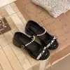 Zapatos Pequeños de Cuero con Tacón Grueso, Punta Redonda y Lazo de Perlas Estilo Retro para Mujer, Nuevo Estilo Otoño 2026, con Adorno de Encaje, Zapatos Mary Jane para Falda