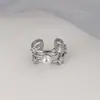 Presilhas de Orelha Vazadas com Pérola da Moda, Estilo Minimalista, Zircônia Super Brilhante, Brincos Clip-On Multicamadas Cor Dourada