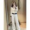 Un conjunto completo de punto casual para otoño, nuevo conjunto de dos piezas de suéter cárdigan con cuello azul marino estilo coreano y jeans, moderno