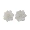 Aretes de Perlas Florales de Primavera y Verano de Aguja de Plata, Dulces Elegantes, Diseño Simple y Exquisito, Aretes Pequeños Frescos y Versátiles para el Trabajo