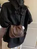 Moda Coreana Bolso Pequeño Versátil con Cadena para Mujer, Nuevo Bolso Cuadrado Pequeño Plegado tipo Nube, Bolso Cruzado de Nicho Primavera/Verano 2026