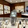 Nuevo Estilo de Moda Cristal Cortado Angular Espejo Esfera Cuadrada Cadena Reloj para Mujer Reloj de Cuarzo para Mujer Aprobado por el Fabricante