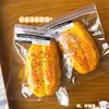 Estilo Xiaohongshu fresa arándano soufflé alto valor súper grueso celebridad de internet imitación masilla de silicona juguete de descompresión rebote