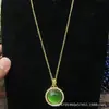 Colar Pingente Antigo Buda Maitreya Paisagem com Olho de Gato Incrustado em Ouro, Item de Venda Quente de Bem-Estar para Sala de Transmissão ao Vivo