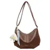 Bolsa de Comutação Vintage de Nicho de Luxo para Mulheres Nova Moda Outono/Inverno 2026 Bolsa de Ombro Transversal Versátil de Grande Capacidade