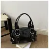 Comércio Exterior Rebite Personalidade Mulheres 2026 Retro Novo Estilo Para o Trabalho Estilo Punk Estilo Motociclista Grande Capacidade Abaixo do Braço Bolsa de Ombro Único