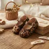 Hebilla de Metal Esquema de Colores de Leopardo Moderno Zapatos de Cuero para Niños Pequeños Modelo Primavera 2026 Bailarinas para Niñas Venta al por Mayor