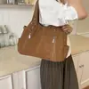 Bolsa feminina estilosa de grande capacidade, nova bolsa de ombro transversal vintage de nicho outono 2026, bolsa tote para o dia a dia para mulheres