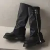 Botas femininas de perna de calça 2026 novo outono e inverno sola grossa que aumenta a altura botas longas até o joelho, estilo doce e cool, botas de cavaleiro de cano alto