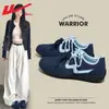 Sapatos Femininos HuiLi Mirtilo Pequeno Sapatos de Treino Alemães Femininos 2026 Novo Outono Mais Vendidos Solado Macio Ballet Esportes Casuais Tênis de Skate Feminino