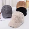 Nova moda outono e inverno, gorro de lã trançada versátil, boné estilo duckbill, boné de beisebol quente para meia-idade e idosos