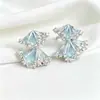Nuevos Pendientes Estilo Falda Plisada Azul en Forma de Abanico, Estilo Hada Francesa, Pendientes Versátiles con un Toque de Lujo Ligero y Sensación de Alta Gama