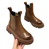 Botas Martin femininas estilosas em estilo britânico, nova coleção outono/inverno 2026, forradas com fleece, solado grosso, botas Chelsea de cano curto justas