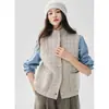 Colete de tricô sem mangas em cashmere para mulheres, uma peça versátil para sobreposição no outono e inverno, com corte solto, decote redondo e design quente e espessado.