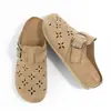 Sapatos Birkenstock de sola fina para mulheres, tamancos fechados, calçados para atividades ao ar livre, novos sapatos femininos outono/verão 2026, chinelos vazados de celebridade da internet