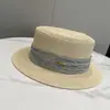 Sombrero de Paja de Ala Ancha de Techo Plano Modelo Nuevo 26 Años para Mujer, Sombrero de Sol de Ala Ancha para Verano, Sombrero de Sol para Playa de Vacaciones Estilo Francés, Moderno y Versátil