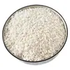 Novo arroz glutinoso branco de grão longo da estação, arroz pegajoso autêntico cultivado em casa para fazer bolinhos de arroz e arroz doce fermentado