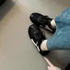 Nicho Cor Color Block Retrô Couro Macio Sapatos de Treino Alemães Feminino 2026 Novo Cadarço Fundo Plano Versátil Solado Macio Casual Esportivo Sapatos de Skate