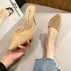 Zapatos de tacón alto tipo mule a la moda de estilo francés, sandalias versátiles de punta de stiletto, nueva colección de verano 2026, diseño sexy de punta