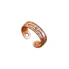 Anillo Abierto Elegante y Sofisticado con Patrón Tallado Tótems para Hombres, Venta Caliente Transfronteriza Anillo de Moda Retro Magnético de Cobre Rojo