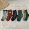 Calcetines de Algodón para Bebé Niños Otoño e Invierno Nuevo Estilo Coreano Bloque de Color Marrón-Verde Cachorro Versátil Caña Media Dibujos Animados Calcetines para Niños