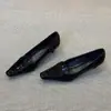Versión de Piel de Cordero~Mocasines de Punta Cuadrada para Mujer Adelgazantes Versátiles Cómodos Tacones Altos Sensación de Alta Gama Color Claro Textura Commute Zapatos Individuales