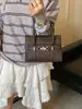 Transfronterizo 2026 Primavera Nuevo Moderno Retro Simple Moda Bolso Pequeño Cuadrado Bolso de Hombro para Mujer Bolso Cruzado para Viajar