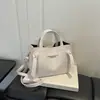 Bolsa de Ombro Transversal Elegante Versátil Simples de Luxo com Padrão Lichia Nova Moda Verão 2026