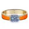 Pulsera de Alto Nivel V Oro Carta de Amor H para Mujer, Versión Ancha Estilo Pareja Esmaltado, Apilable, Suministro en Vivo Transfronterizo, Venta al por Mayor de Fábrica