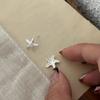 Aretes de estrella de mar con textura de alta calidad de lujo ligero para mujer, estilo coreano lindo de ojo brillante de plata lisa ins que combinan con todo, aretes estilo festivo
