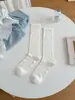 Meias Brancas de Renda Estilo Japonês para Mulheres, Meias 3/4 Estilo Ins, Finas de Seda para Primavera e Verão, Estilo JK, Cor Sólida, Cano Longo, Meias Largas