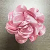 Nuevas Flores de Adorno de Camelia Hechas a Mano Accesorios para el Cabello DIY Sombreros Flores Accesorios de Joyería Accesorios para Ropa Fábrica Venta al por Mayor