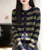 Cardigan de Tricô Color Block Listrado Retrô com Gola Redonda Feminino Outono Inverno Suéter com Lurex Petite Solto Versátil Quente Peça de Roupa Externa