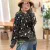25 Nuevo Estilo Invierno Estilo Coreano Cuello Redondo Estampado Leopardo Estilo Perezoso Cálido y Versátil Suéter de Punto Holgado Suéter Casual Superior para Mujer