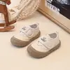 Sapatos de Bebê, Sapatos para Bebês e Crianças Pequenas, Sapatos de Couro com Velcro, Sapatos Antiderrapantes para Crianças, Sapatos de Solado Macio para Meninos e Meninas Primavera e Outono, Preto