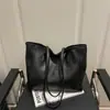 Bolsa Tote Retro para Viajes, Bolso de Mano de Alta Gama, Nuevo 2025 Versátil Estilo Coreano Casual Versátil Bolso de Hombro para Debajo del Brazo