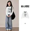 Conjunto de outono para meninas 2026 novo estiloso estilo coreano para crianças maiores, conjunto de primavera e outono para meninas pequenas, estilo coreano da moda