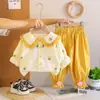 Moda de Primavera Roupas Infantis de Manga Comprida para Bebês Meninas 2026 Novo Estilo de Primavera Elegante Conjunto de Gola com Flores Amarelas Pequenas de Manga Comprida para Meninas