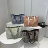 Bolso tote de moda transfronterizo de gran capacidad, bolso de hombro con diseño de color block de nicho nuevo, bolso de mano para el trabajo desde la fábrica de origen