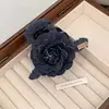 Horquilla de tela vaquera para mujer, con lazo de moda, para la espalda, con forma de tiburón grande