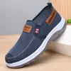 Nuevos Zapatos de Tela para Hombre de Otoño Suela Suave Cómoda Zapatos Casuales Zapatos de Lona del Viejo Pekín Tacón Bajo para Hombre Zapatos de Trabajo Antideslizantes