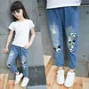 Calça Jeans Feminina Primavera 2025 Novo Estilo Primavera e Outono Calça Reta para Crianças de Tamanho Médio e Grande para Pai de Meninas Calças de Pai para Crianças