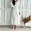 Otoño 2026 Ropa Europea y Americana para Mujer Nuevo Estilo Moda Temperamento Viaje Color Sólido Manga Larga Vestido Entallado