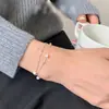 Pulseira Estrela Dupla Estilo Doce para Mulheres, Alto Valor Estético, Empilhável, Luxo Leve, Nicho, Exquisita, Versátil, Joias de Bola Redonda