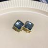Pendientes de plata S925 con diseño geométrico cuadrado, sencillo, elegante, estilo retro francés, ligeros, de lujo y de alta gama.