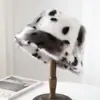 Sombrero de Pescador Pequeño de Felpa con Patrón de Gato Leopardo Nuevo para Otoño e Invierno, el Mismo que Usa la Influencer Ins Coreana en la Fiebre del Otoño e Invierno