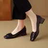 Zapatos de Salón Individuales de Tacón Grueso con Hebilla Cuadrada de 5 cm para Mujer 2026 Otoño Nuevos Pequeños Zapatos de Cuero con Relieve Usables en Todas las Estaciones